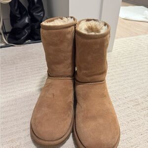 Tan Ugg Boots